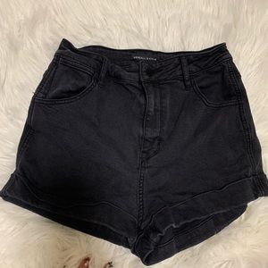 Black wash women shorts size 27.